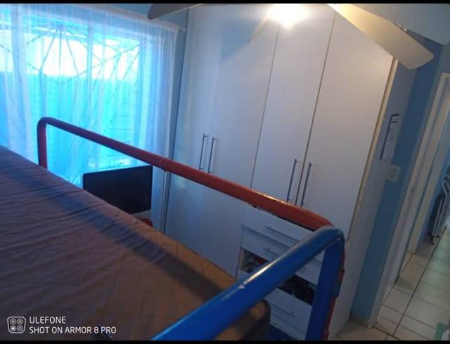 2 BEDROOM HOUSE FOR SALE IN MEREDALE EXT 04